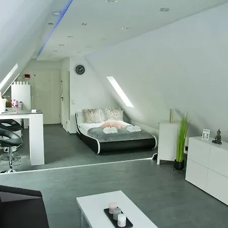 TRUTH Studio - Küche - Top Internet - Parkplatz - Modern Apartamento